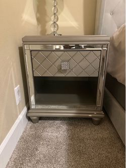 Ashley Chevanna Platinum Nightstands – Set of Two