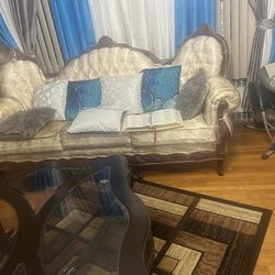 3-piece living room furniture set with coffee table and shelf