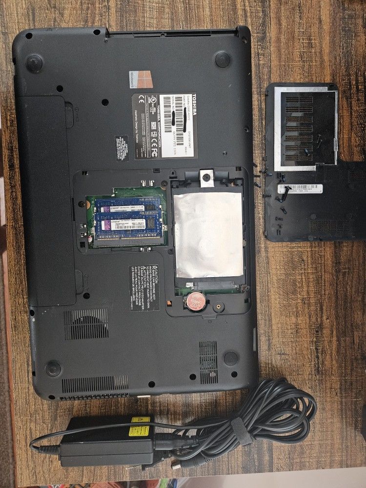 Toshiba Laptop Satellite C55D-A5372