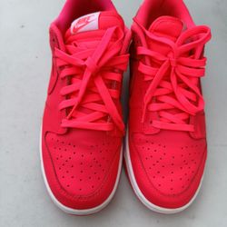 Nike Dunk Low Retro Barbie Hot Pink White 