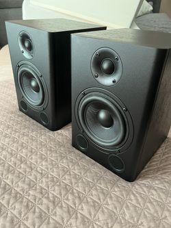 Neumi BS5 Speakers