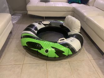 Inflatable floating tube OPEN BOX