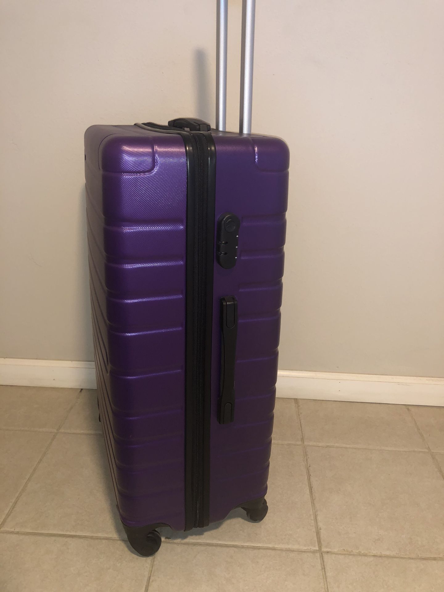28” luggage brand new