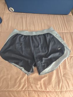 Reebok women 2xL shorts