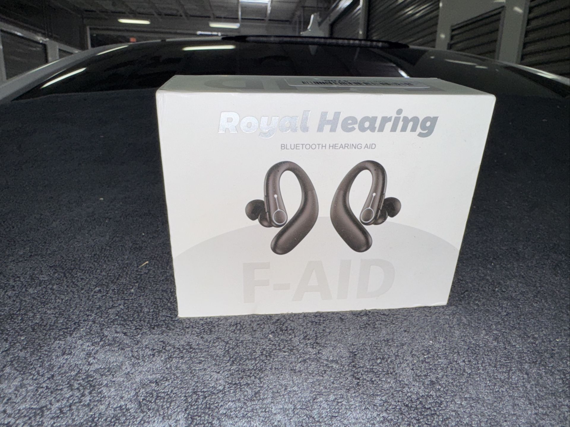 Royal Hearing F-AID Wireless Bluetooth Rechargeable Ear-Hook Hearing Aid - Black