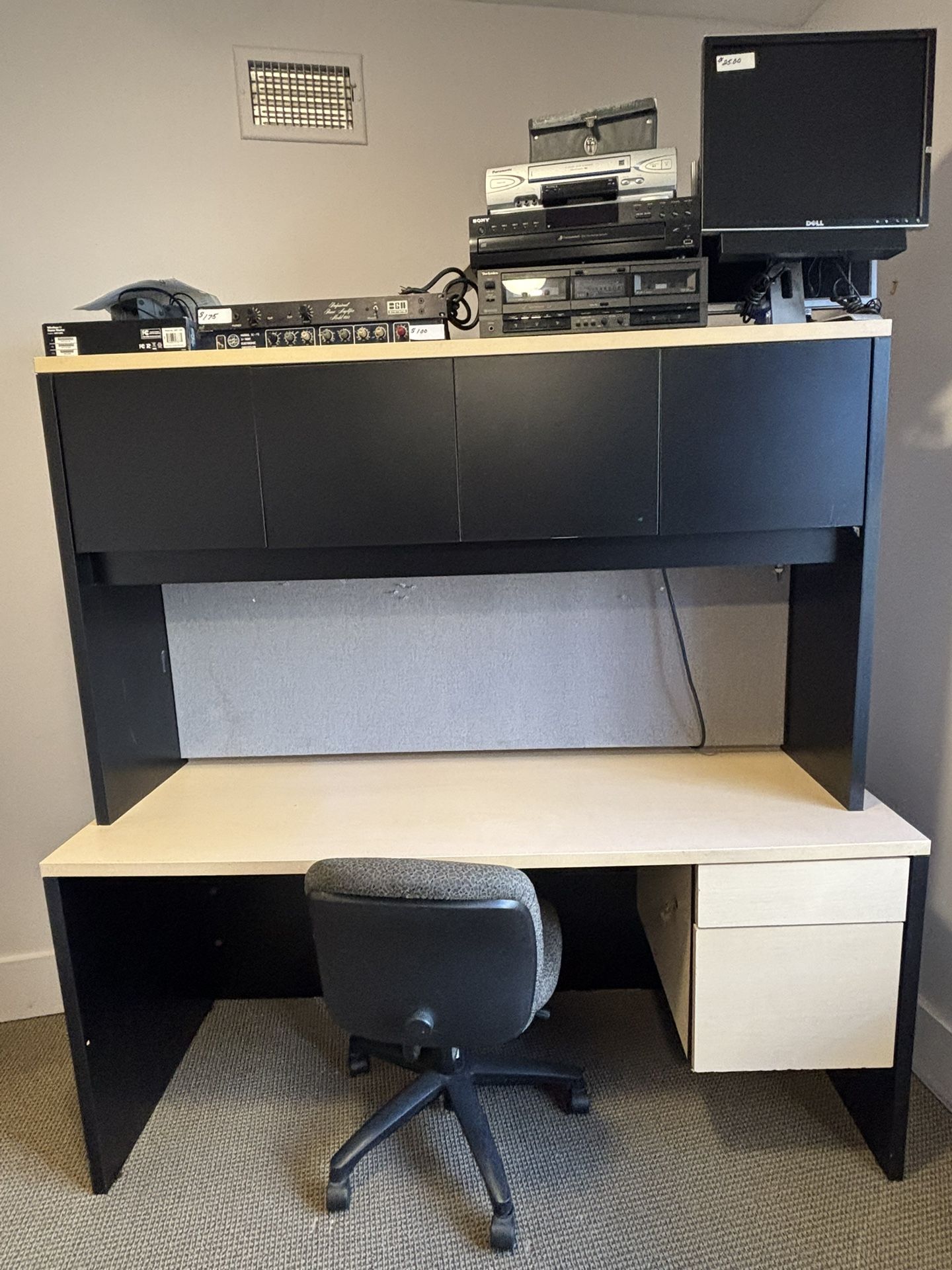 Straight Desk With Drawers And Cabinet Top