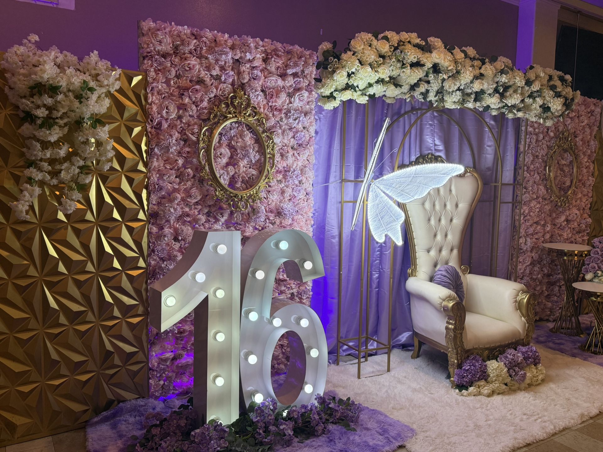 Marquee Number