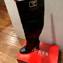 GUESS  Boots Size 8 Brand New