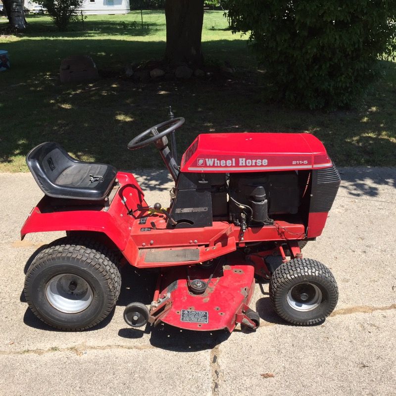 For Sale Wheel Horse 211-5 Mower