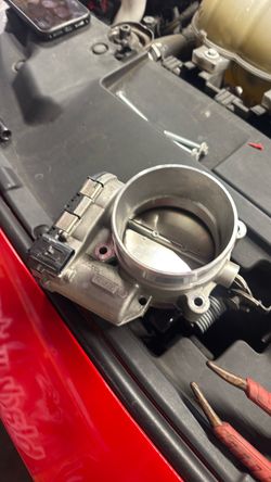Stock Mustang GT 2023 throttle body