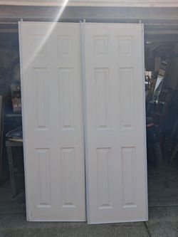 Hollow Core Bi-fold Door 48X80
