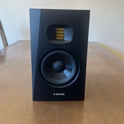 adam audio t5v studio monitor