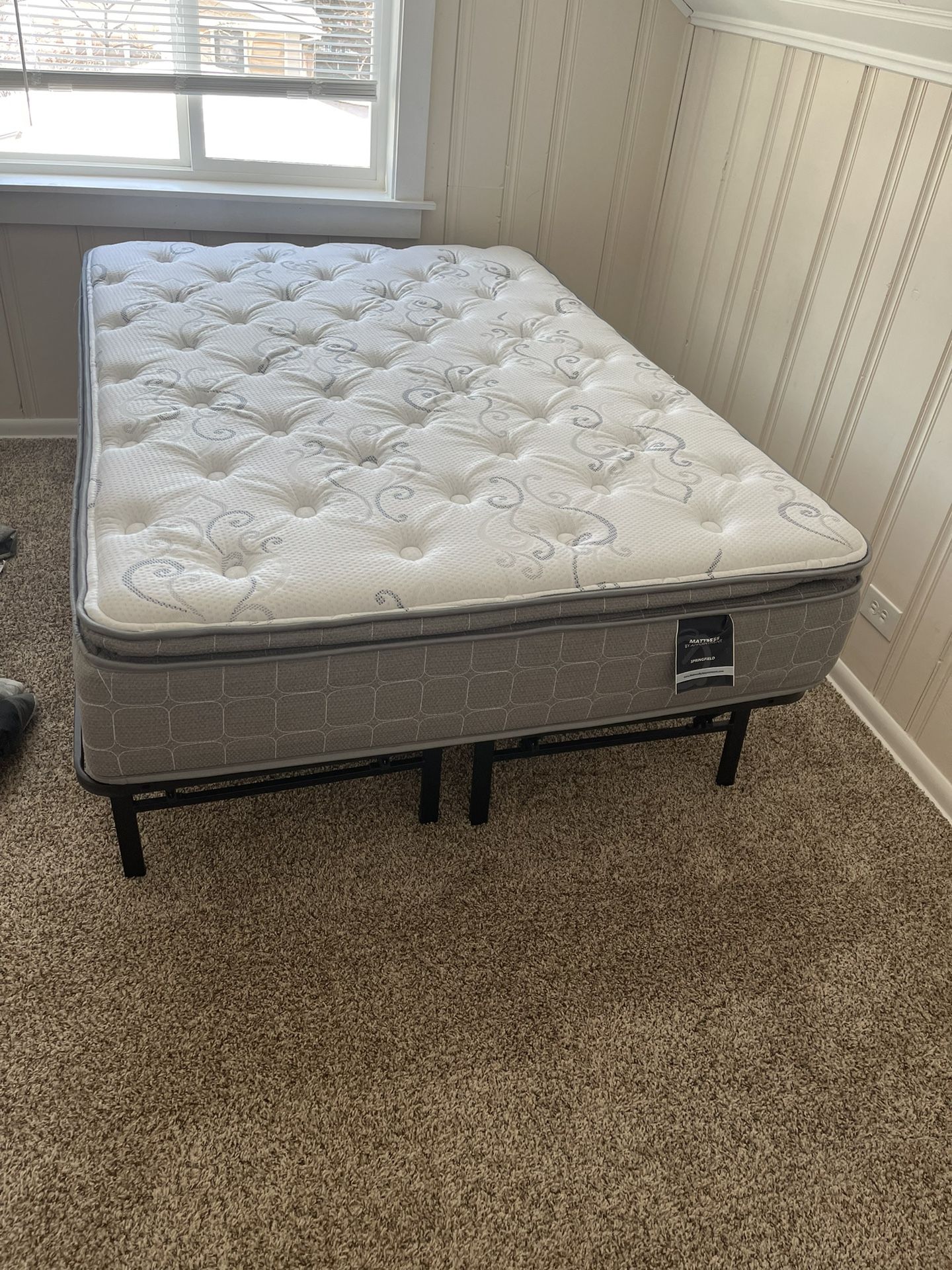 Full Size Mattress
