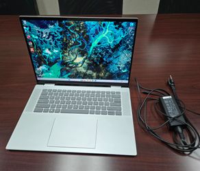 Dell Inspiron 16 7620 2-in-1 – i7 – 32GB RAM – 1TB SSD – Touchscreen