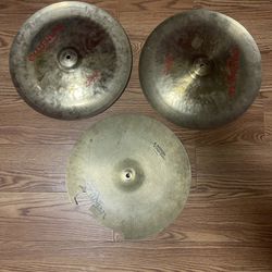 Cracked Cymbals Zildijian