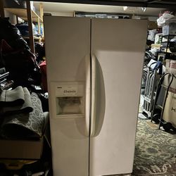 Refrigerator Kenmore