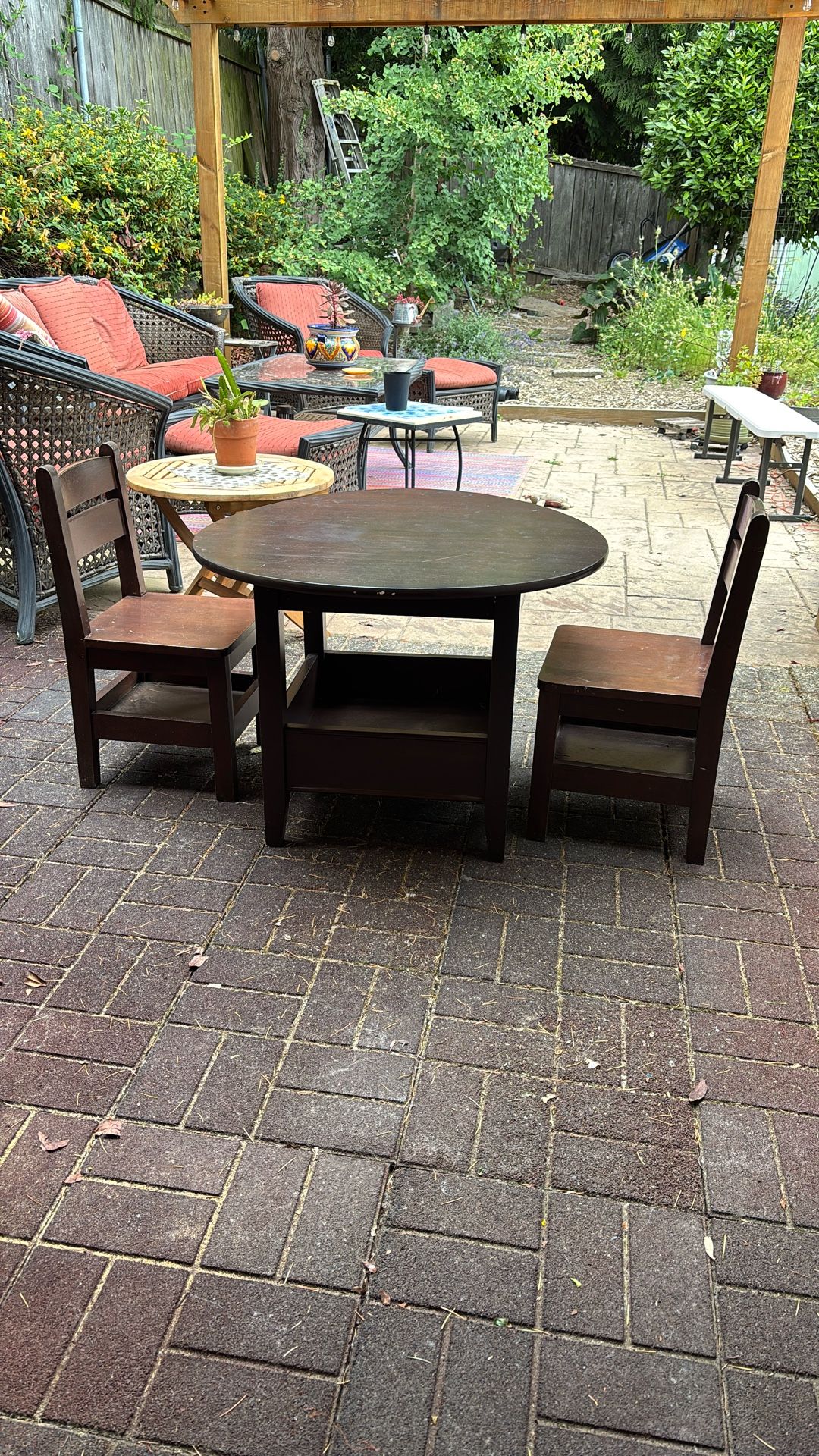 Children’s Table And Chairs
