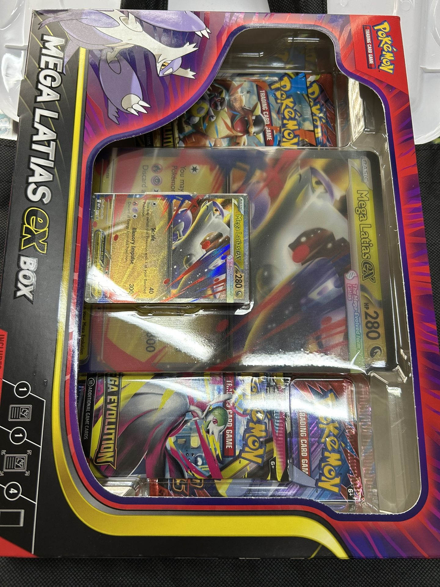 Pokémon TCG: Mega Latias ex Box