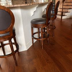 Bar Stools & Counter Stools