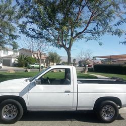 1995 Nissan Pickup