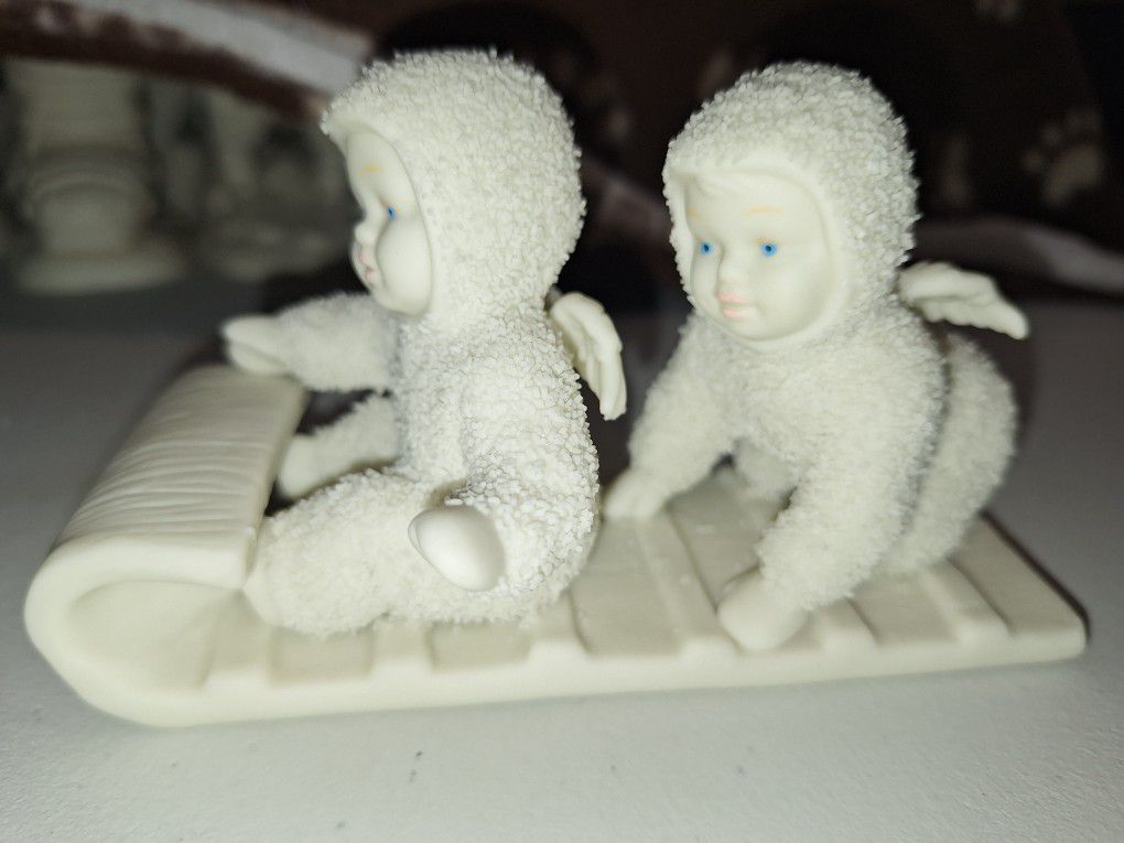 Department 56 Snowbabies Two Babies On A Sled Figurine A61F050