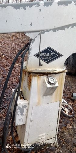 28' Versalift Bucket Boom Lift. For Van Of Service Truck