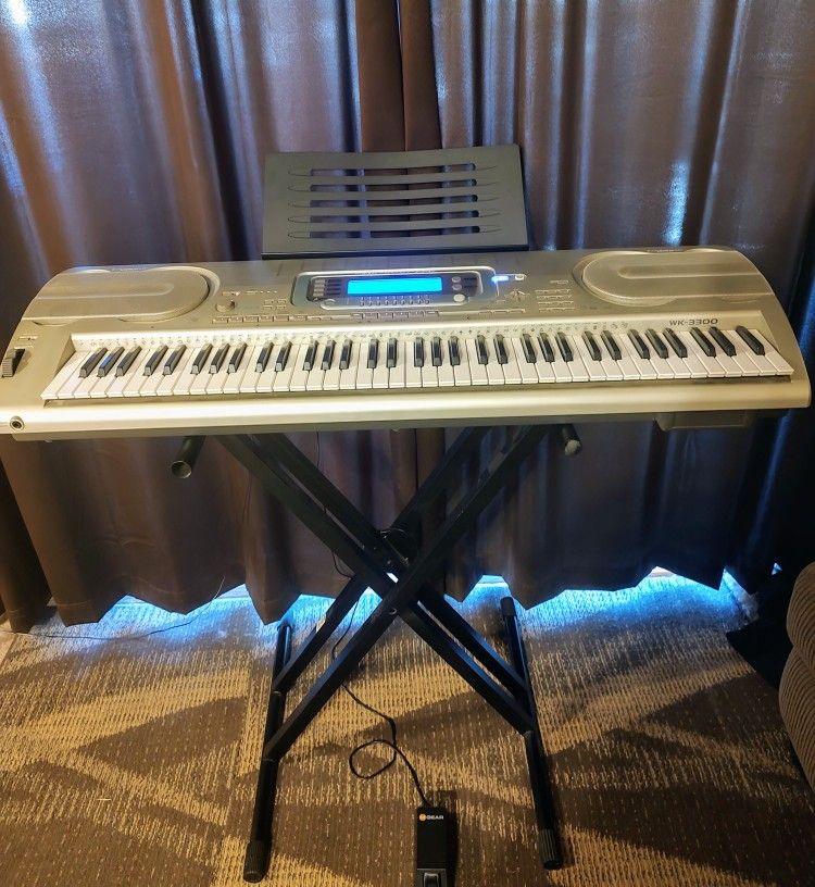 Casio Portable Keyboard WK-3300