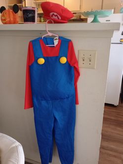 Kids Super Mario Bros Costume with Hat size 7-8