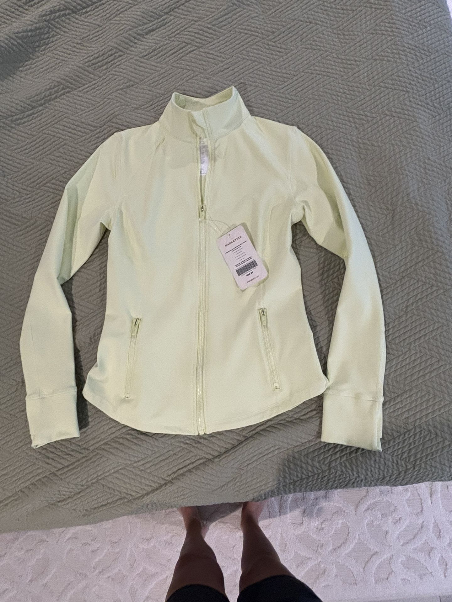 NWT Fabletics Powerhold Performance Jacket Small