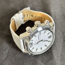 Diesel overflow Watch White Face White Leather band 