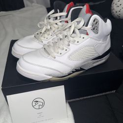 Jordan 5 Retro 