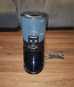 Baby Brezza Instant Baby Bottle Warmer Advanced - Fast Water Warmer Instantly Dispenses 24/7 in 3 Temperatures with Nightlight