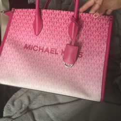 Michael Kors Tote