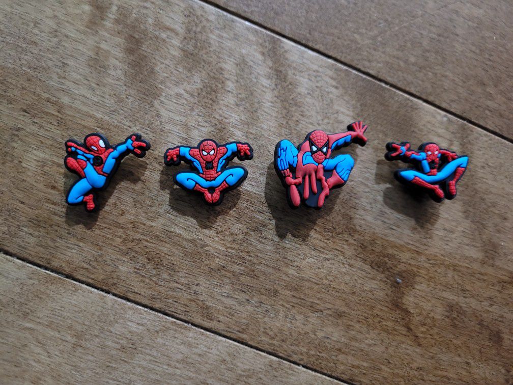 Lot Of 4 Croc Charms Spiderman 