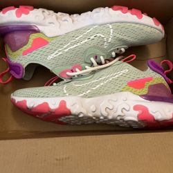 WOMENS SHOES !!!!
