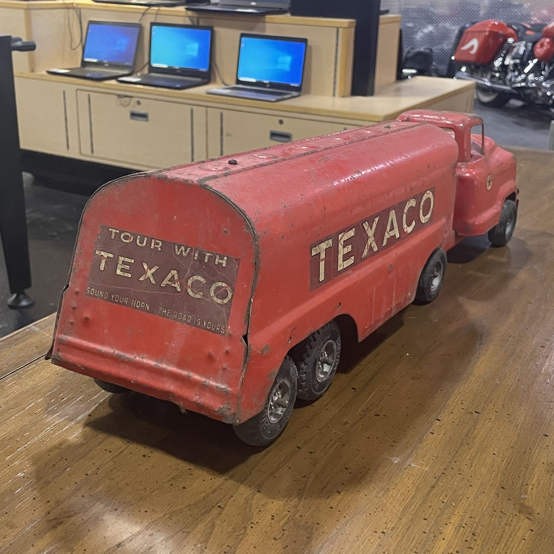 Vintage 1960s Buddy L  Texaco Tanker Truck