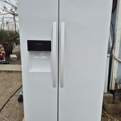 Frigidaire Side By Side Refrigerator White