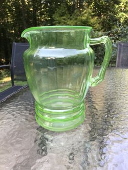 Uranium Or Vaseline Glass 1 Gallon Lemonade Pitcher Vintage