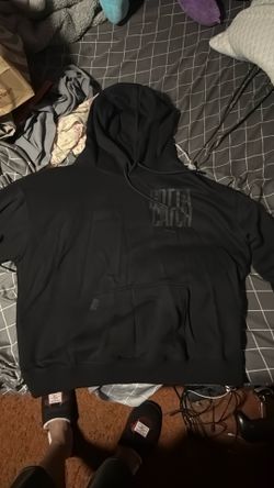 Pokemon sweater gotta catch em all black size M