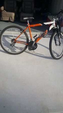 Magna 26" bike . Like new condition. $70.00.