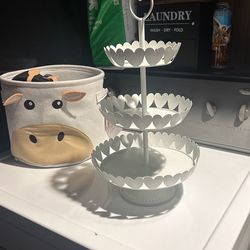 Valentines Treat Stand