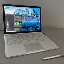 Microsoft Surfacebook 1 (mint excellent condition)