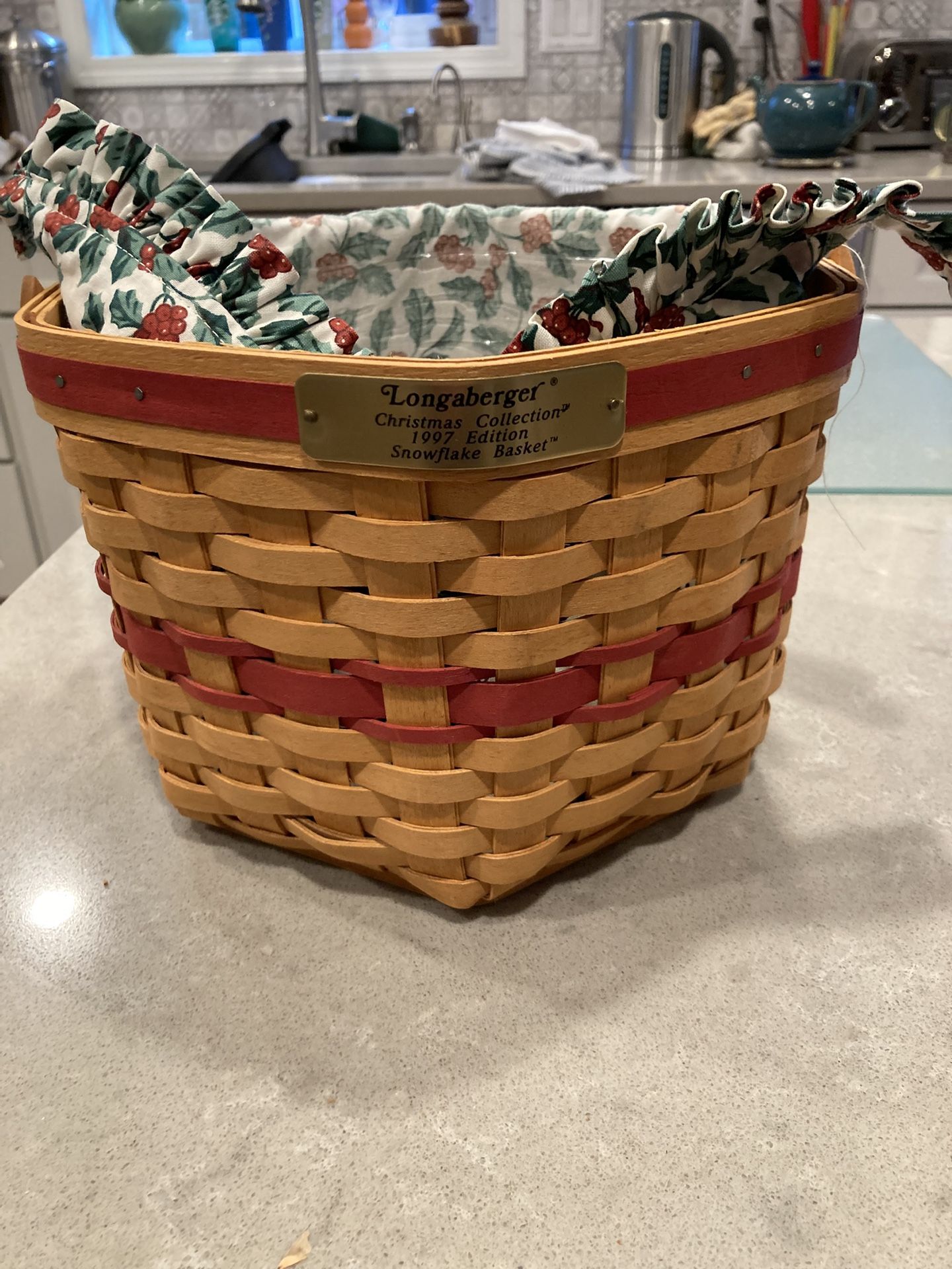 Longaberger 1997 Christmas Collection 1997 Snowflake Basket Hi