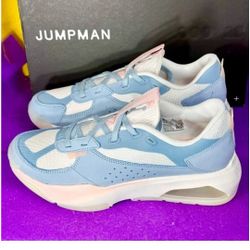 Womans Shoes Size 8