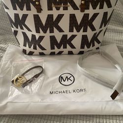 Brown MK Purse