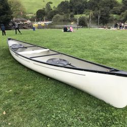 17 Ft Sawyer Canoe Golden Glass Model 