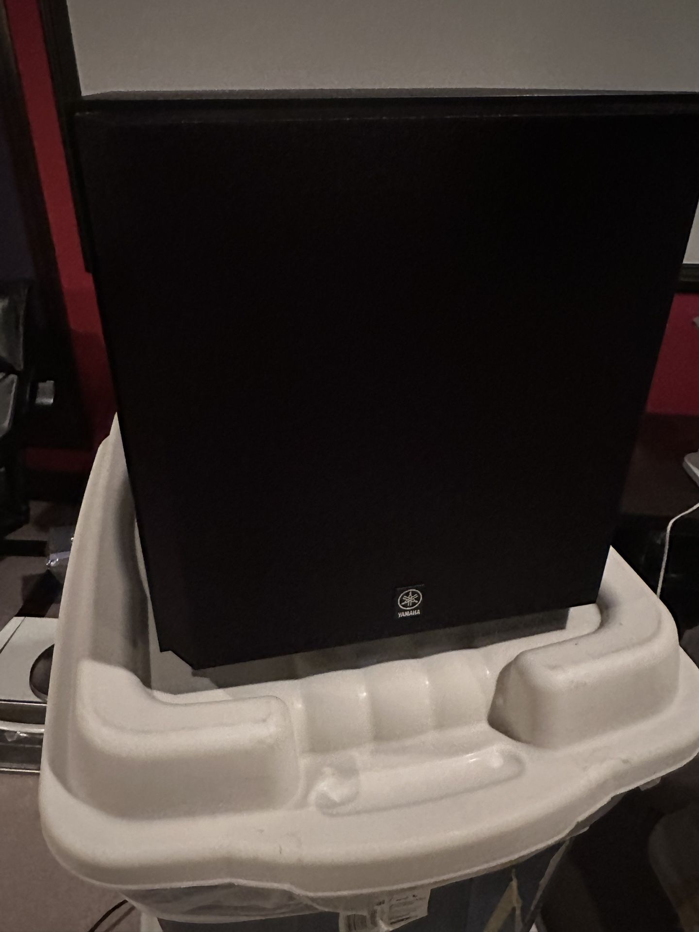Yamaha sub wooferYamaha Sw-p3600 BL 10" Passive Subwoofer Speaker 120w