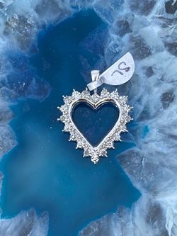 $75 Silver 925 Heart w Zirconia Charm Pendant