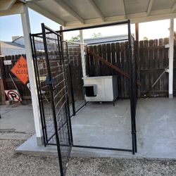 Dog Kennel 