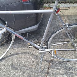 Raleigh Technium USA 460 Road bike